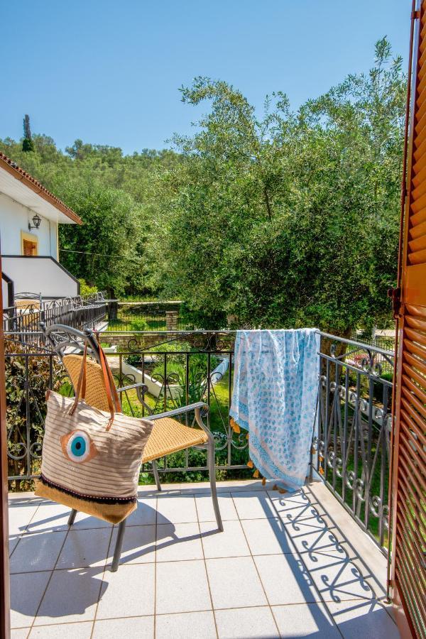 Livadi Studios With Pool Лакка Экстерьер фото